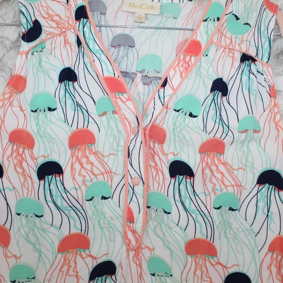 SOLD ModCloth Jelly Fish Front Button Top - Picture 6 of 8